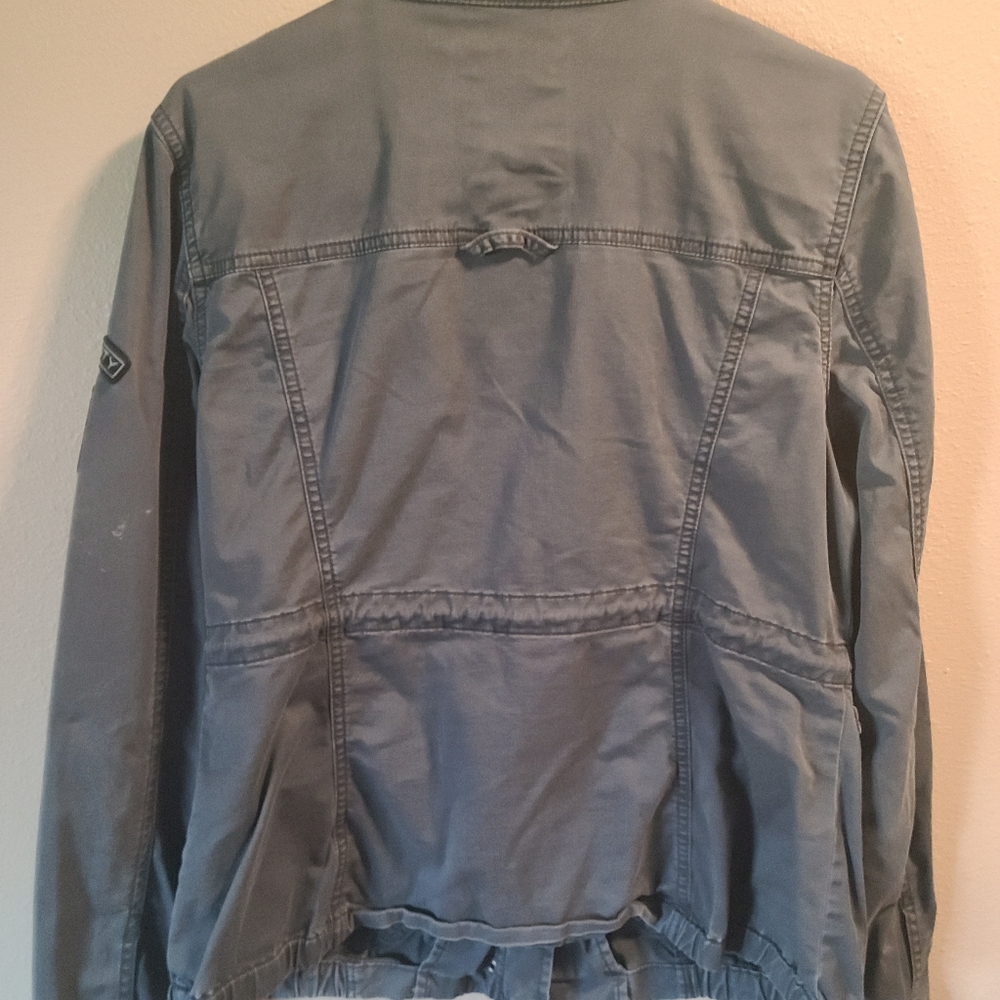 Jacket - Picture 2 of 3